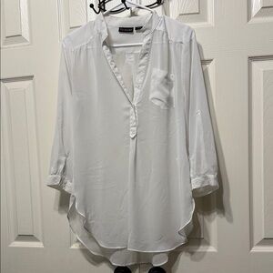 Ultra Flirt White Button-Up Blouse
